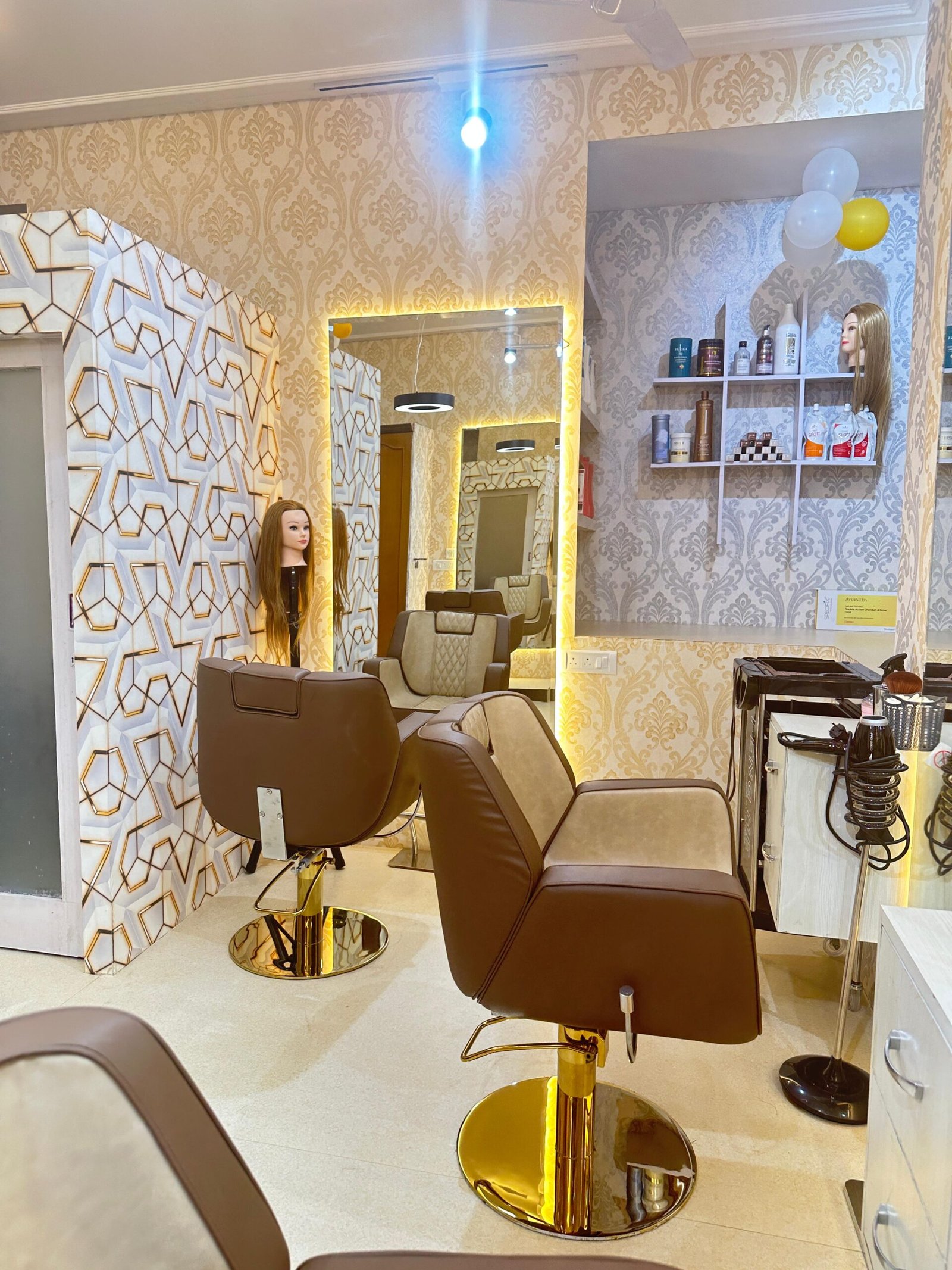 Hair and Skin Centre in Lajpat Nagar